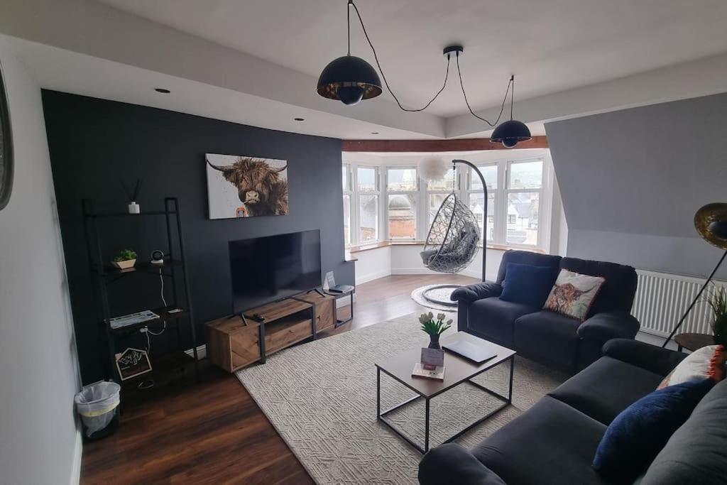 Mafeking Place Apartment *